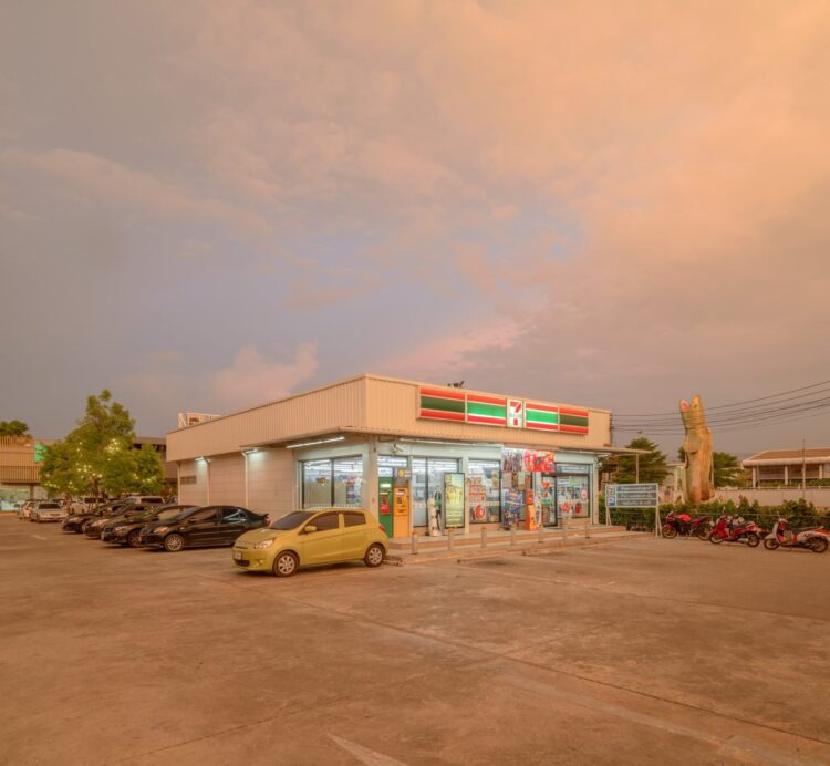Miti Ruangkritya, A Convenient Sunset no.52, 2019